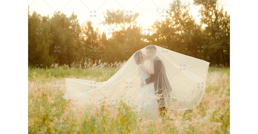 婚禮攝影師 比堤婚紗 推薦新人：浚宇＆以芳 管芒花海