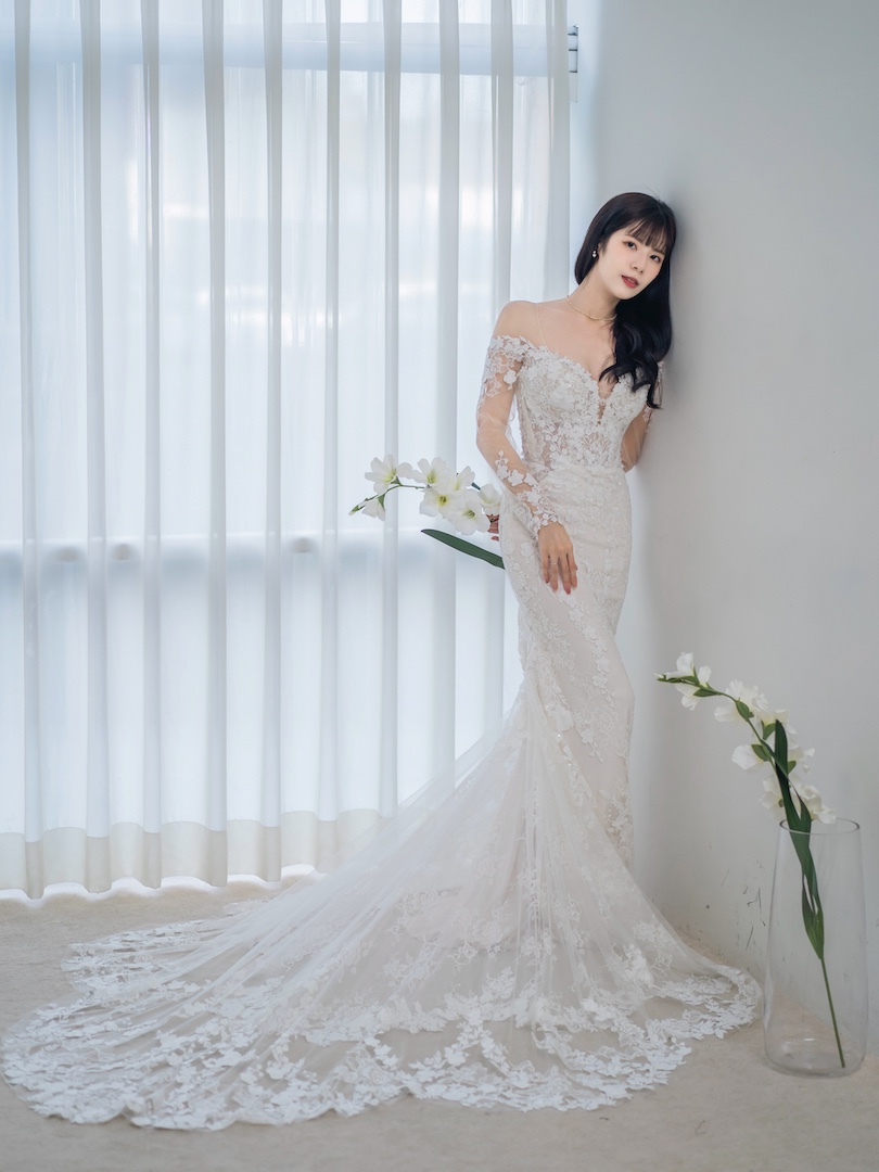 台中婚紗推薦｜韓系蕾絲花朵鏤空婚紗