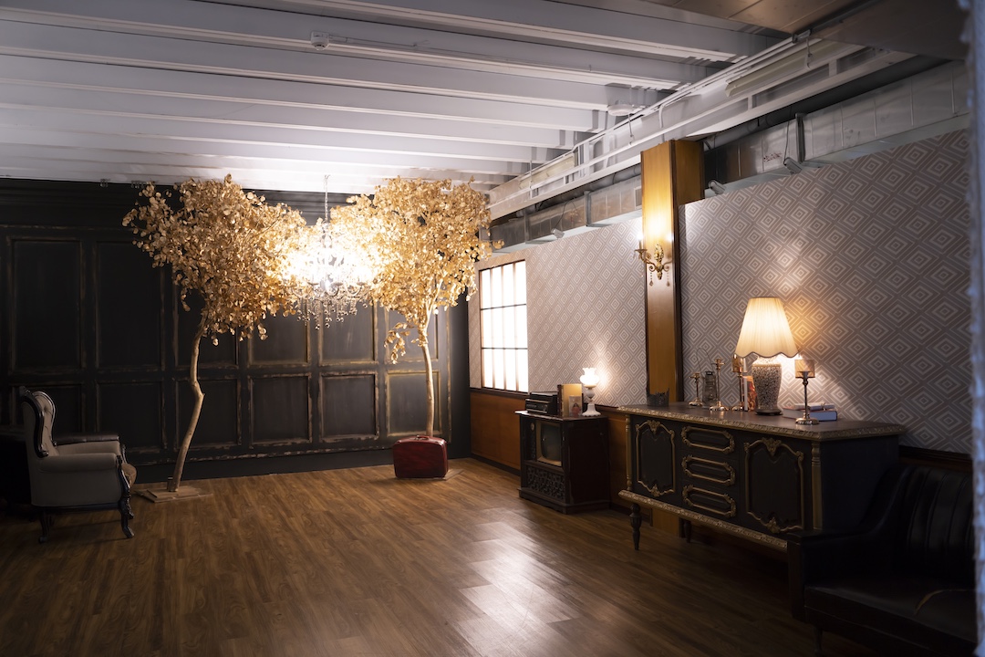 台中婚紗攝影棚典雅場景