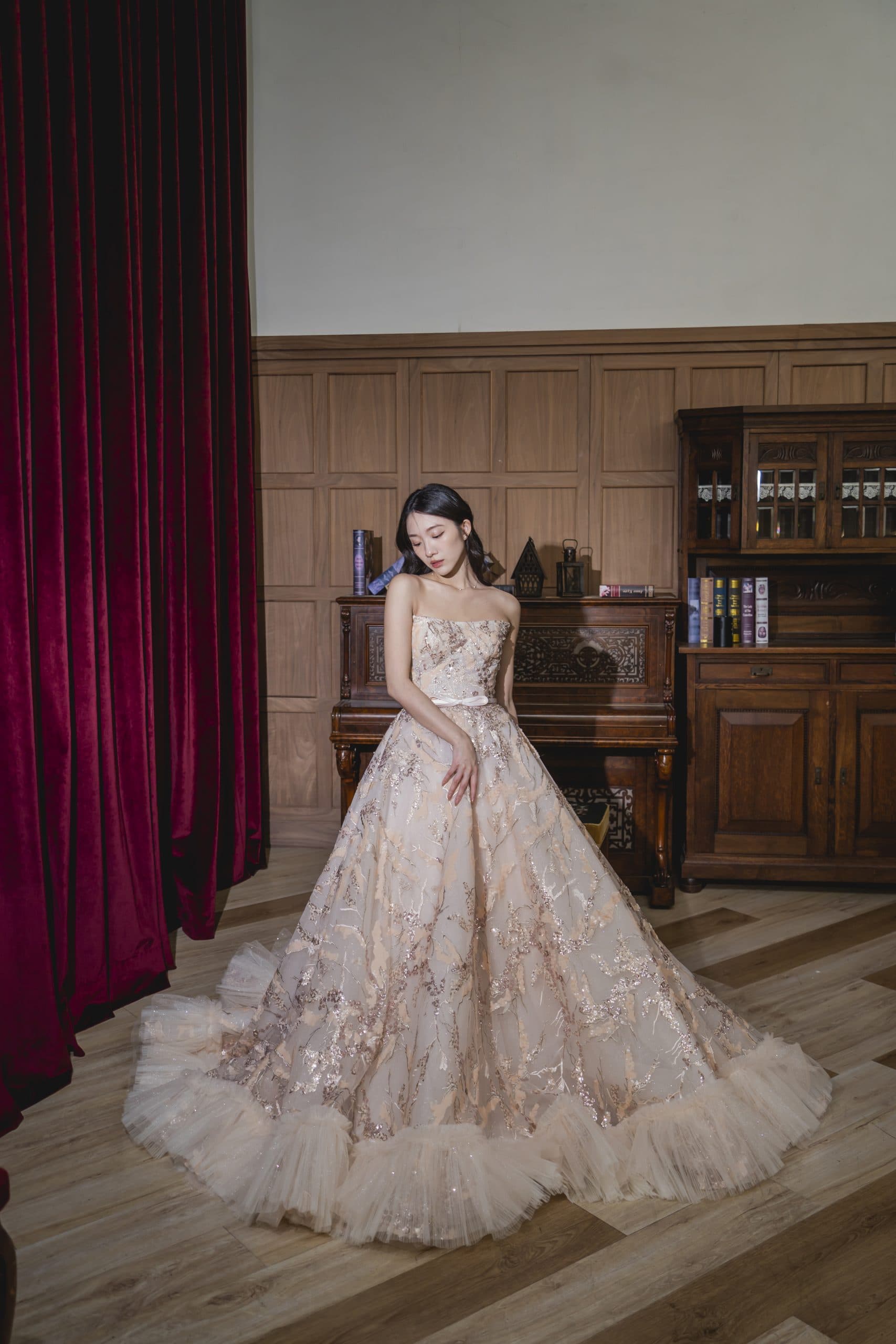 台中婚紗首選｜典雅仙氣婚紗｜全身照