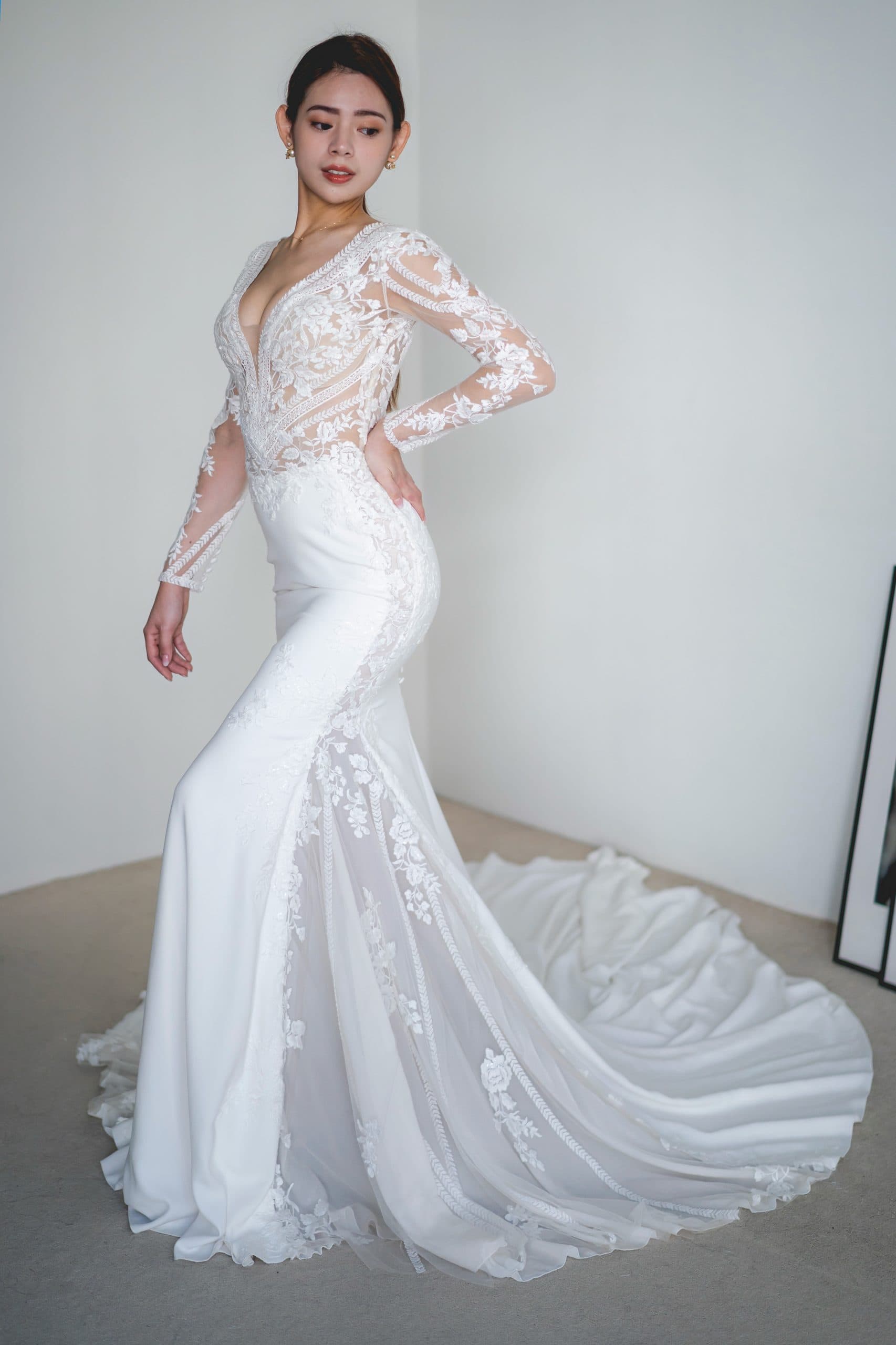 夢幻高級訂製婚紗品牌｜比堤婚紗｜緞面典雅白紗細節近拍