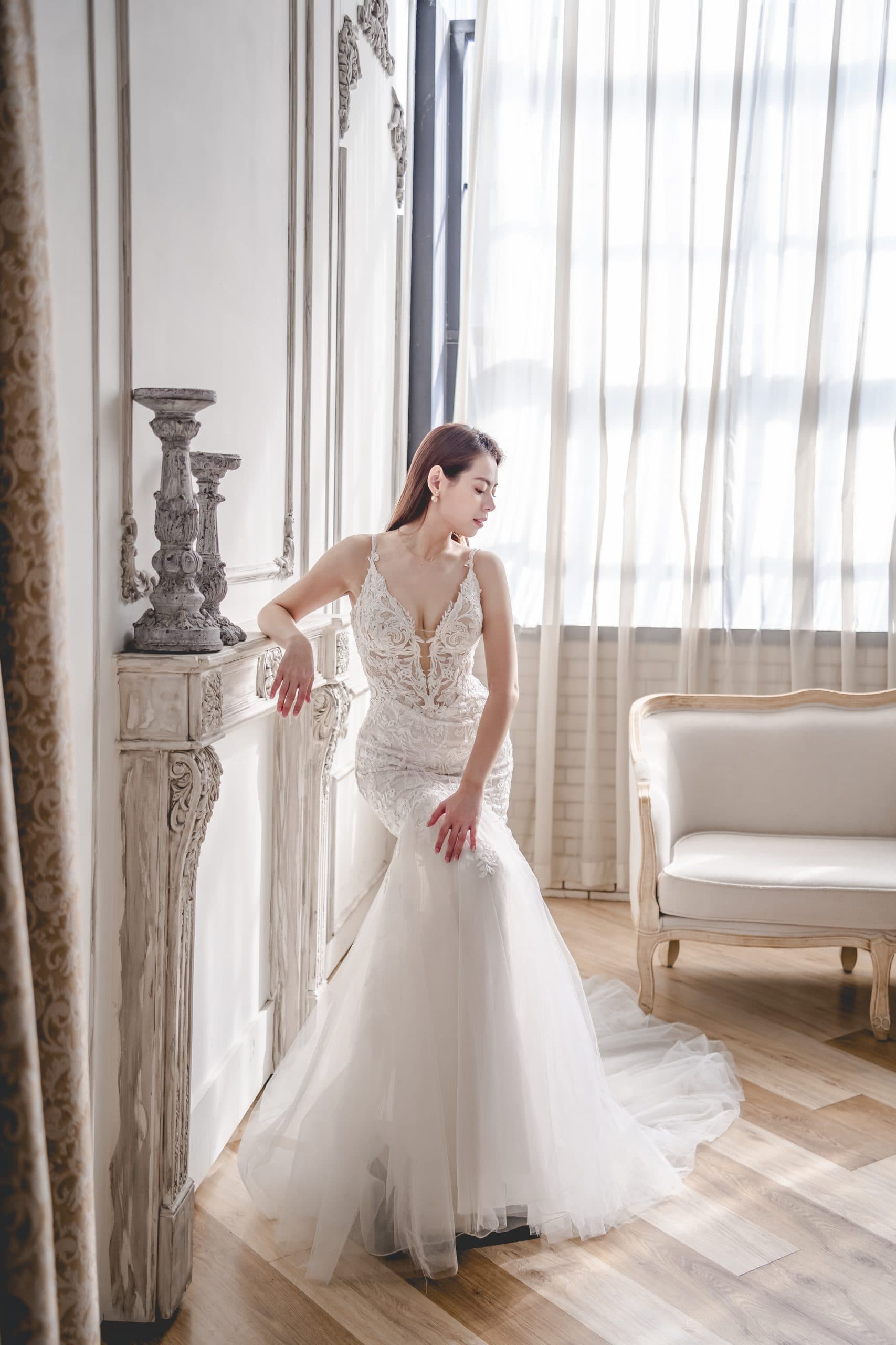 夢幻高級訂製婚紗品牌｜比堤婚紗｜美胸露背魚尾全身照