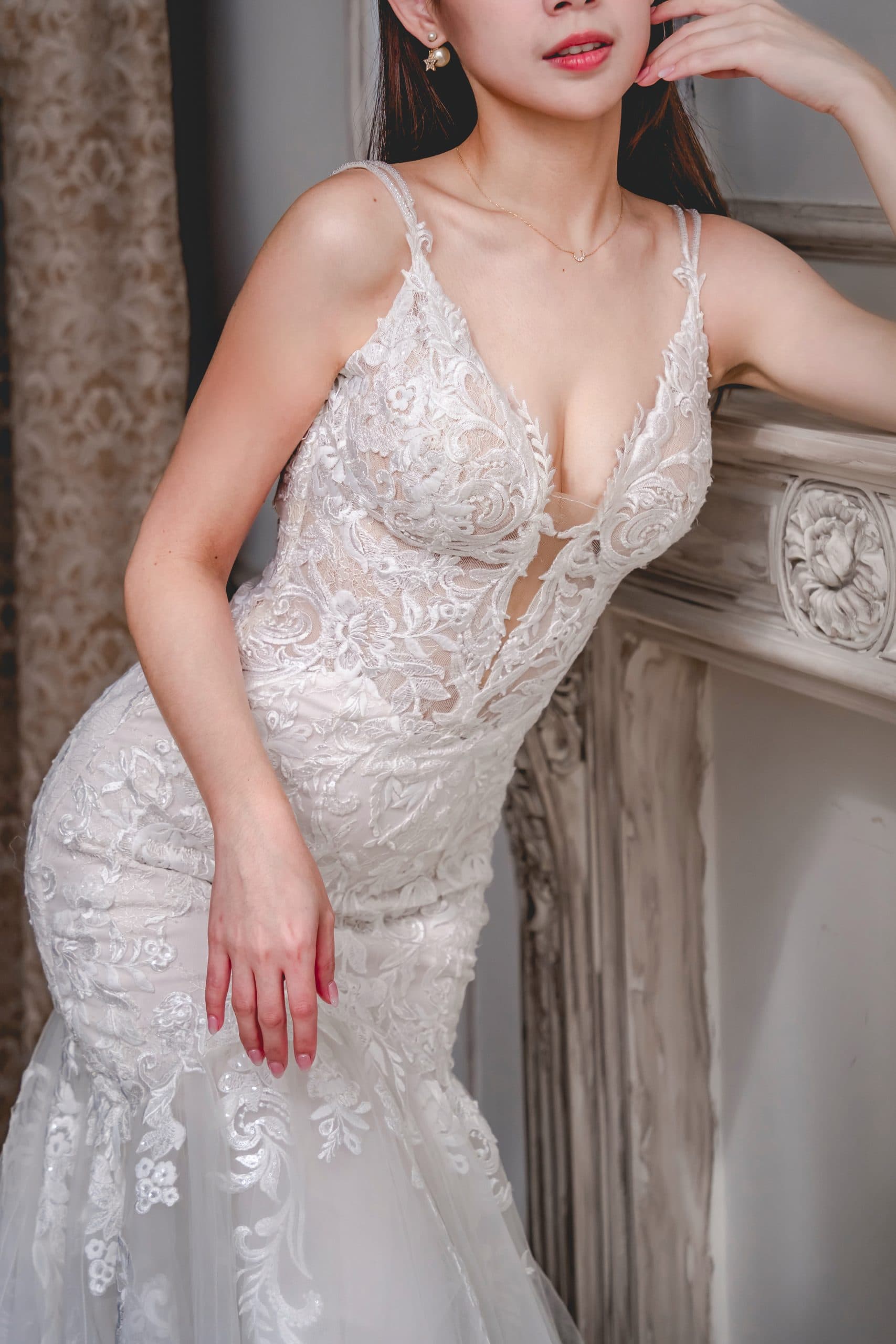 夢幻高級訂製婚紗品牌｜比堤婚紗｜美胸露背魚尾刺繡精美